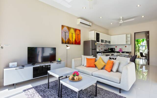 Tropical Holiday 2BR Pool Villa Greens 9