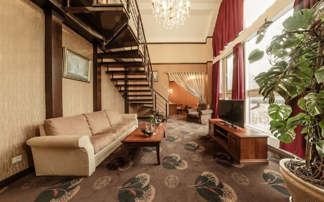 Парк-отель «Голосеево»