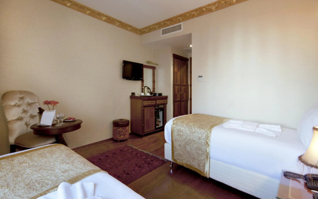 Hotel Sapphire