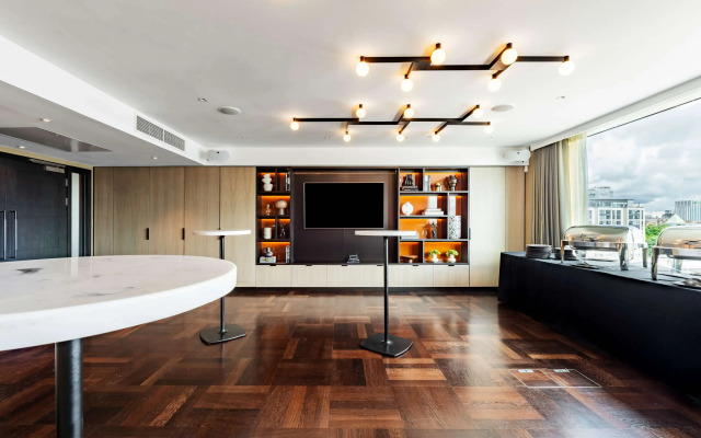 Radisson RED Glasgow