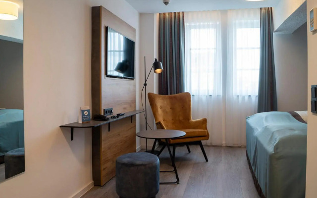 Trip Inn Living & Suites