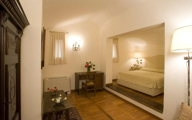 Hotel Scilla E Locanda Della Taverna Etrusca