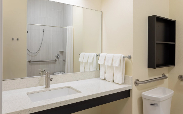 Candlewood Suites Rochester Mayo Clinic Area by IHG