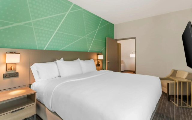 Comfort Suites Gatlinburg Downtown-Convention Center