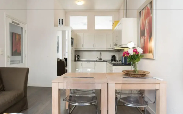 Zoutmanstraat Area Apartments