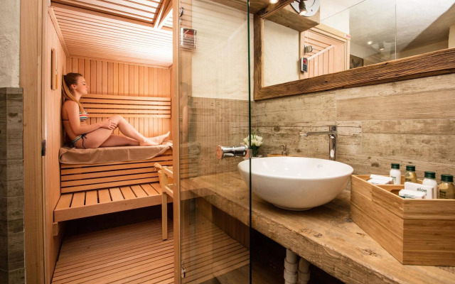 Chalet Charm