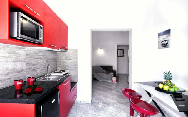Del Sol Suites