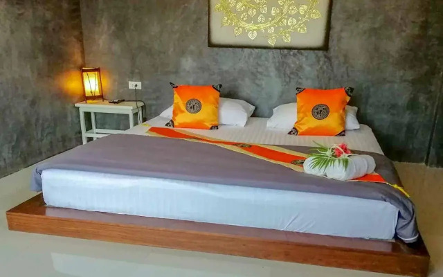 Mekong Riverside Resort & Camping
