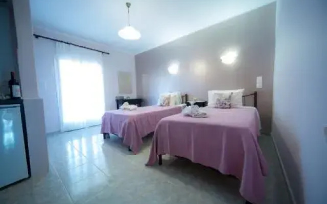 Nikodimos Garden Studios