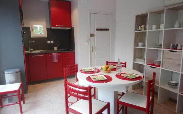 Domaine Du Planas - Patio