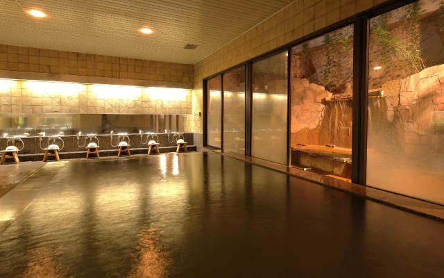 Nagoya Crown Hotel
