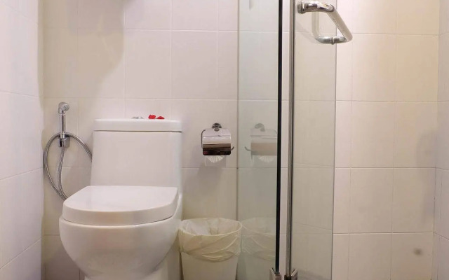 iCheck inn Central Patong