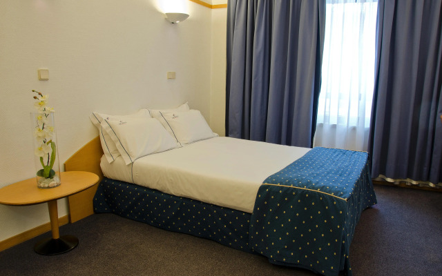 VIP Executive Eden Aparthotel