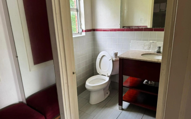 Travel Inn By OYO Danville US-29