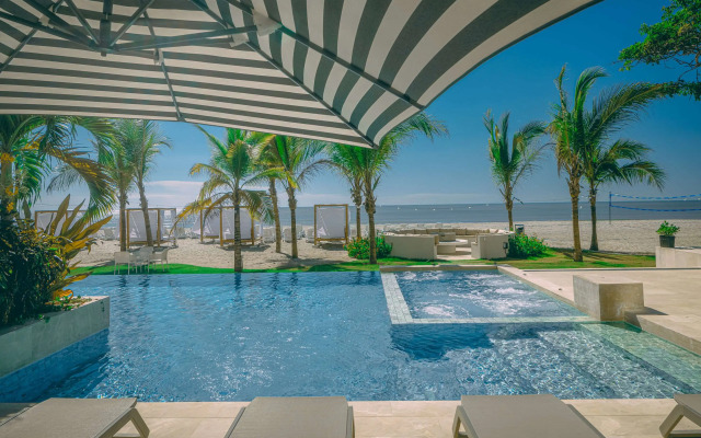 Radisson Riviera Panama