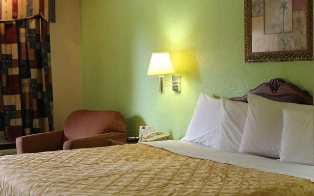 FairBridge Inn & Suites McDonough