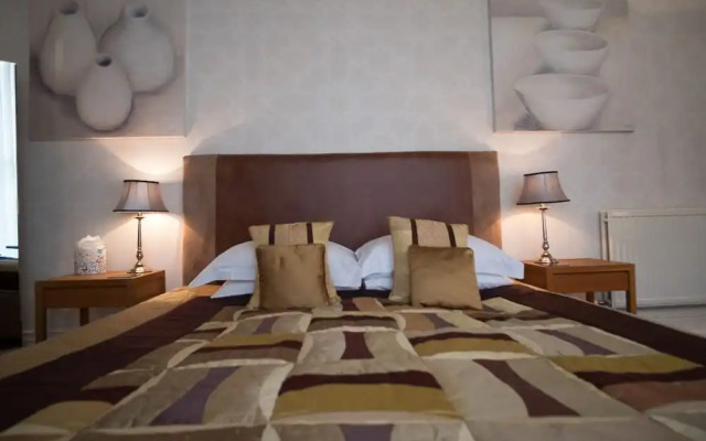 Lypiatt House Hotel