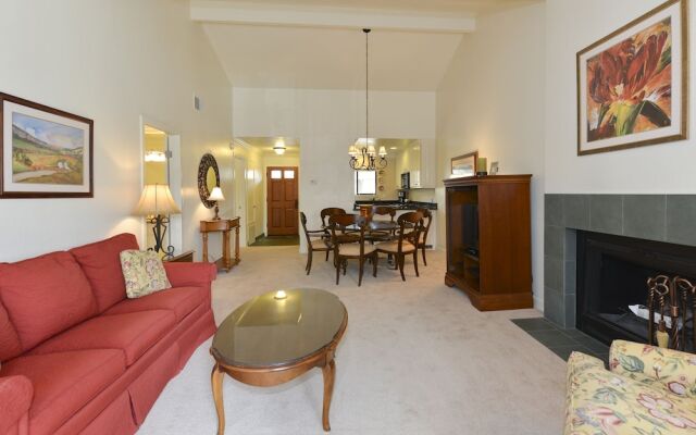 897 Oak Creek At Silverado 2 Bedroom Condo