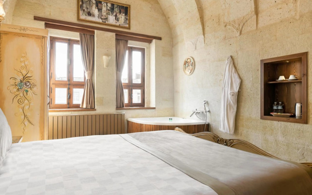 House 1938 Special Cave Hotel