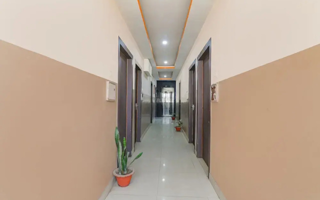 Fabhotel Vinayaka