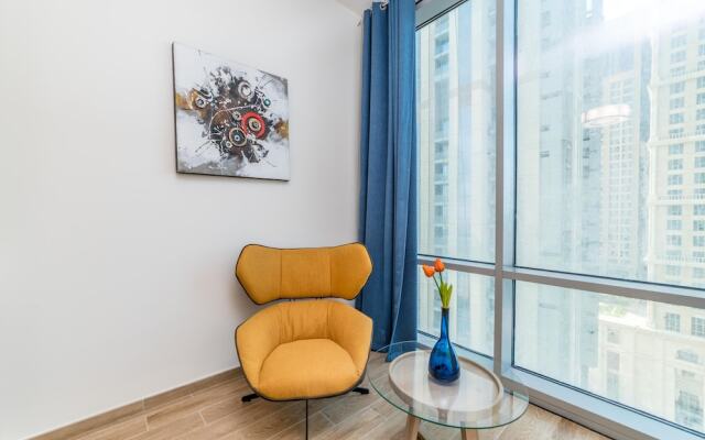 Vacation bay Noura Tower