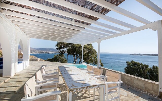 Krios Luxury Suites