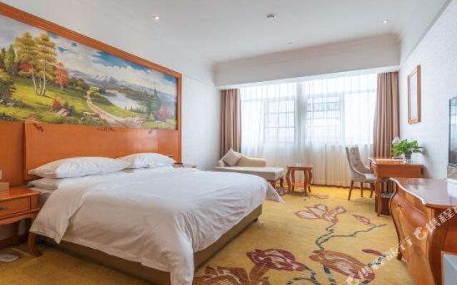 Vienna 3 Best Hotel (Shimen Baofeng)