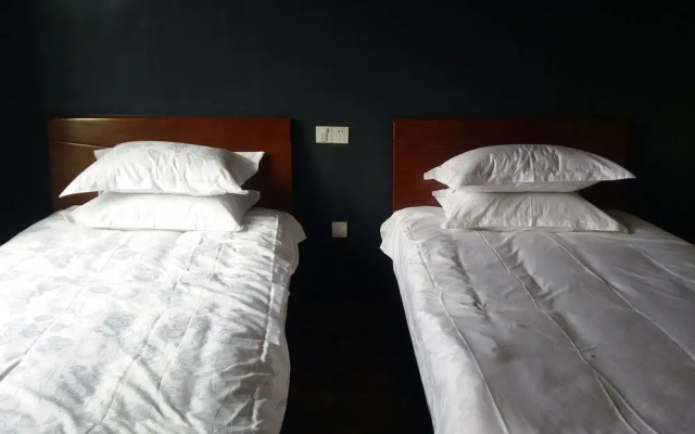 Moganshan Yufulou Hostel