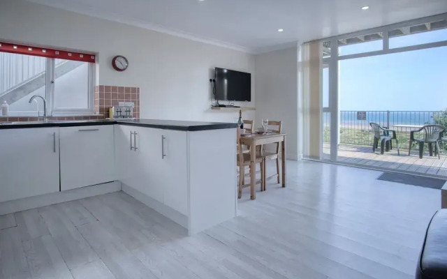 Sunbeam - 2 Bedroom Apartment - Pendine