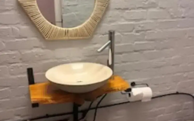 A Stunning Studio Zen