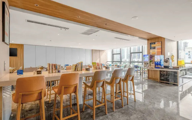 Holiday Inn Express Kunming Panlong by IHG