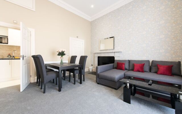 Royal Princes Suites