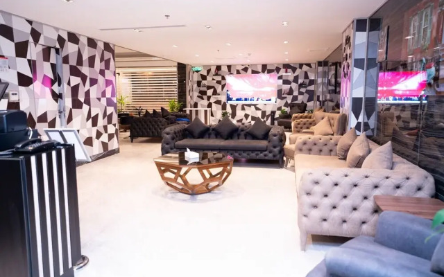 White Diamond 1 Al Tahlia