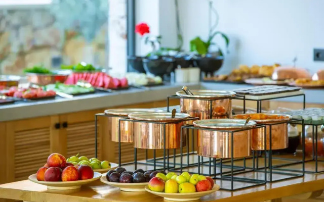 Carruba Boutique Hotel