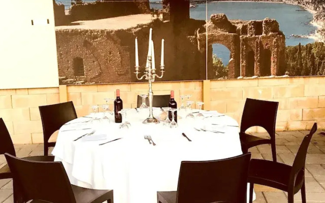 House With 6 Rooms in Enna, With Wonderful Lake View, Private Pool, En