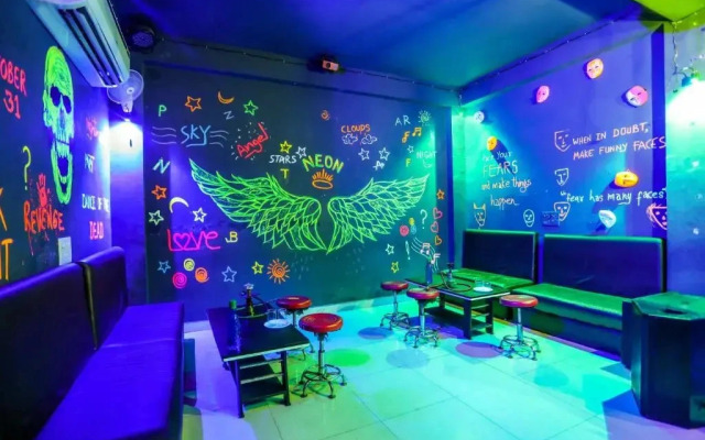 Hotel The Kamla Palace by OYO Rooms