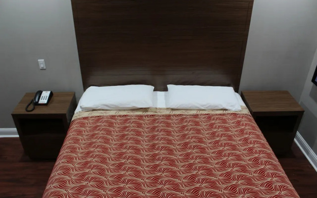 Palace Inn