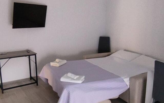 Diamond Apartment - Beautiful apartment with double bed and sofa bed-Diamond Apartment