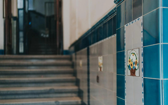 Salon Apartment in Dorcol Historical