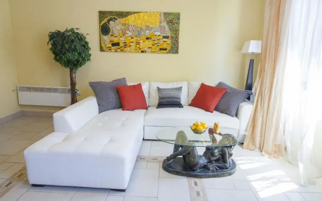 Diana City Hall View