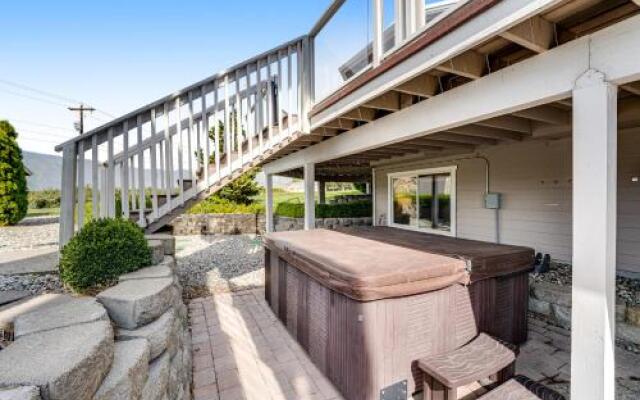 La Via Bella Retreat by the Lake