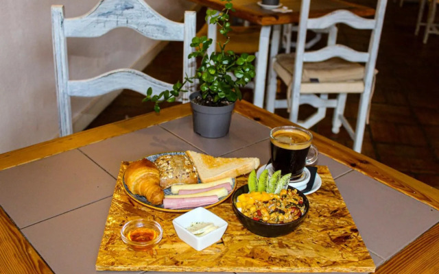 Bellavista Avenida By BeGuest