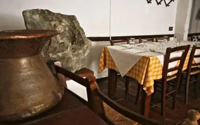 Il Cantinone Rooms