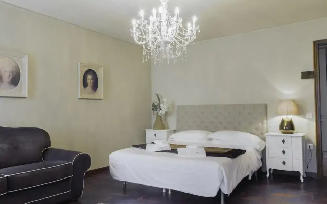 San Marco Deluxe Canal View Terrace by Wonderful Italy