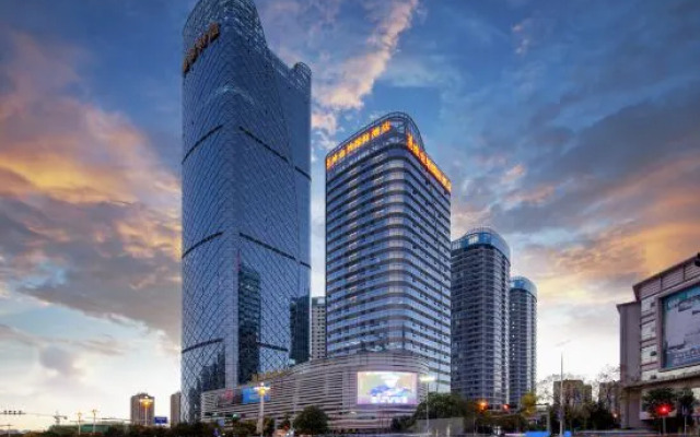 Vienna International Hotel (Kunming Dianchi Haiyuan Fortune Center)