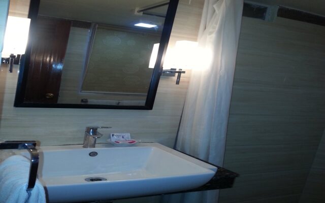 Summit Oriental Boutique Hotel