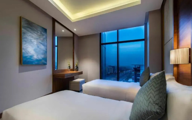 WAW Hotel Suites