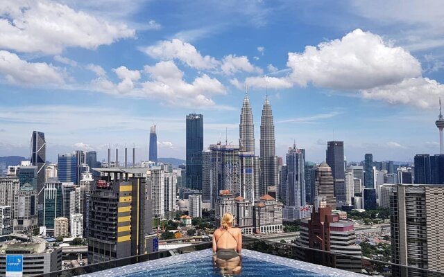 Expressionz Professional Suites By Mad KL Stay