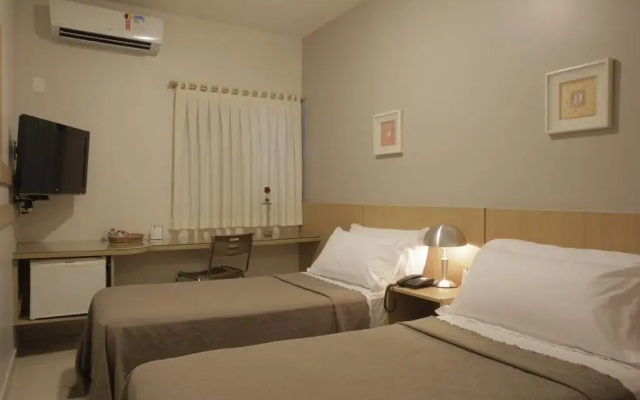 Hotel Castelo Inn