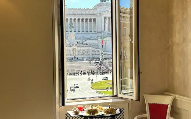 Piazza Venezia Luxury Suite